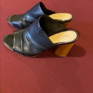 Gianni Bini leather and wood